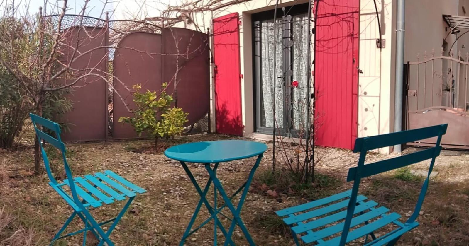 Dunloe Chambre & Terrasse Chez L'Habitant Avec Borne Recharge Electrique Chantemerle-lès-Grignan Esterno foto
